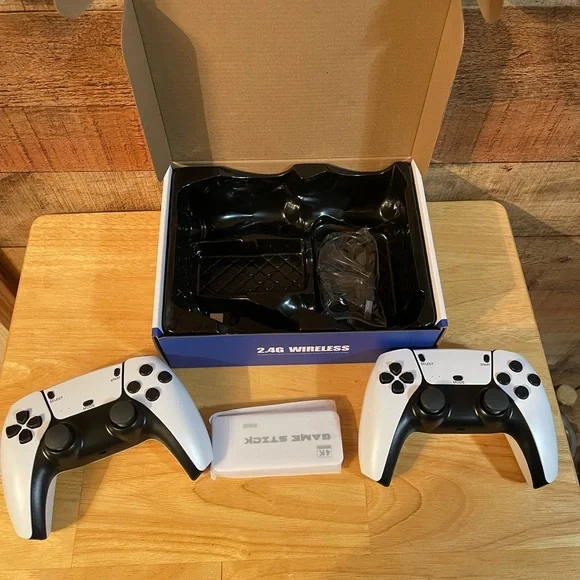 2.4G Wireless Retro Gaming Console Stick - Picture 4 of 4